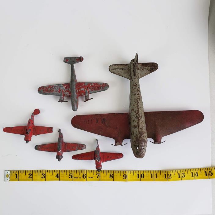 Vintage Metal planes. 3 Small BARCLAY USA planes. 1 medium and 1 large Plane.