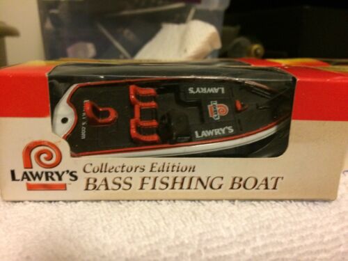 LAWRY'S 1:64 SCALE COLLECTORS EDITION BASS FISHING BOAT DIE CAST NIP