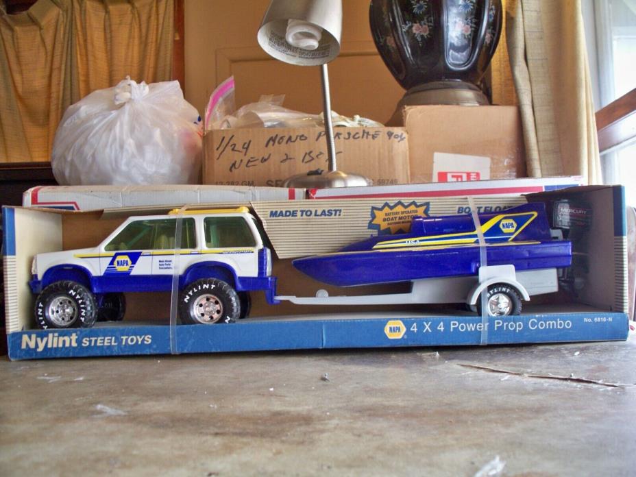 1994 Nlylint Power Prop Napa licensed Battery operated-RARE all Blue Boat READ