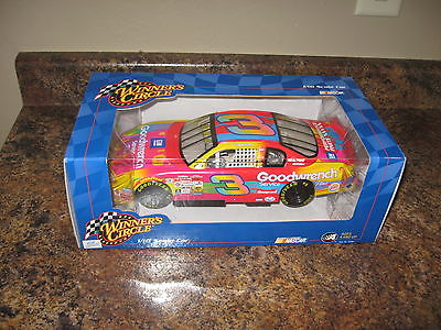 2000 Winner's Circle 1:18 Dale Earnhardt Sr #3 Goodwrench Monte Carlo Peter Max