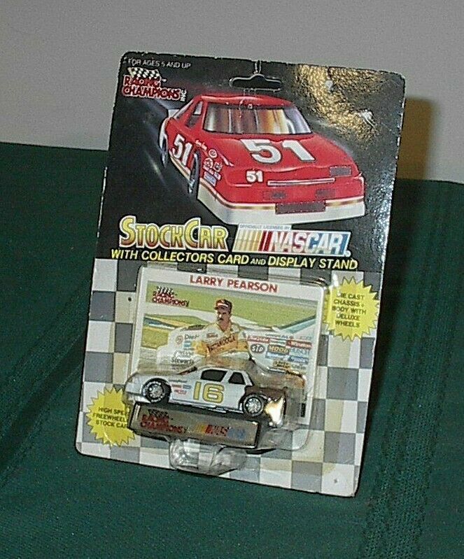 1990 Larry Pearson #16 Racing Champions 1/64 DieCast Chevrolet NASCAR Race Car