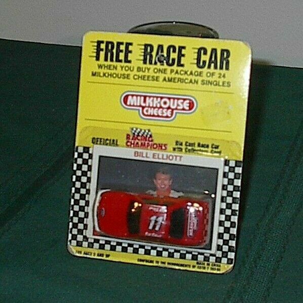 1994 Bill Elliott #11 Racing Champions 1/64 DieCast Ford T-Bird NASCAR Race Car