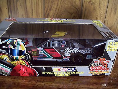 TERRY LABONTE #5 KELLOGG'S CHASE 1/24 SCALE NASCAR CAR 1 of 2499  ISSUE C3