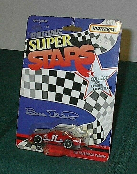 1992 Bill Elliott #11 Matchbox Racing Super Star 1/64 DieCast NASCAR Race Car