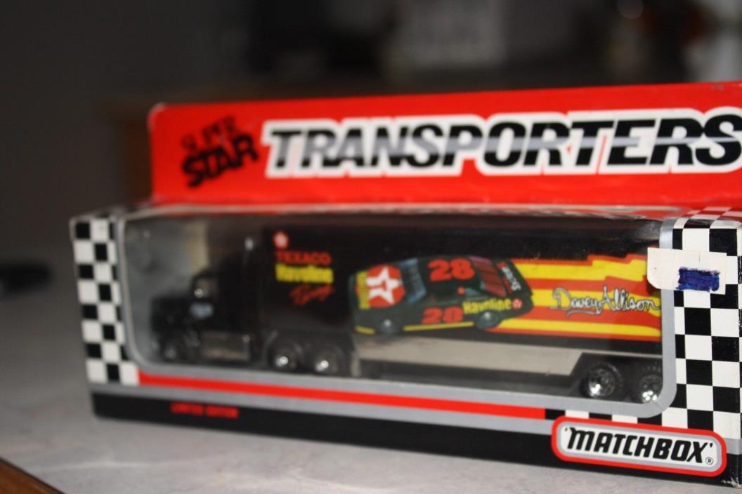 Davey Allison #28 1992 Matchbox 1:87 Texaco Transporter/Hauler