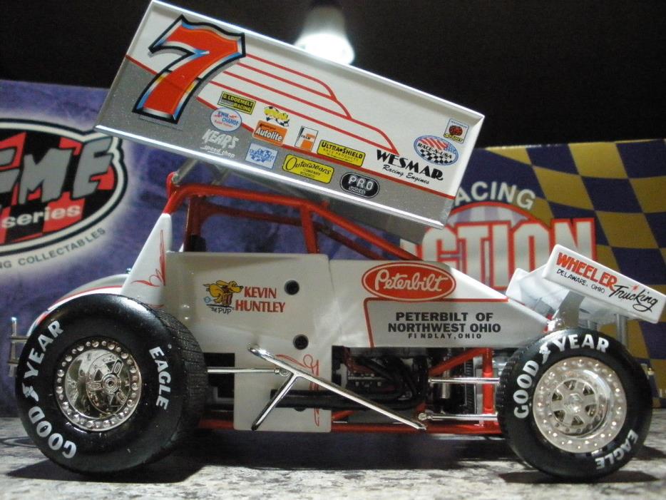 KEVIN HUNTLEY WORLD OF OUTLAWS 1998 ACTION XTREME 1/18 PETERBILT SPRINT CAR NEW