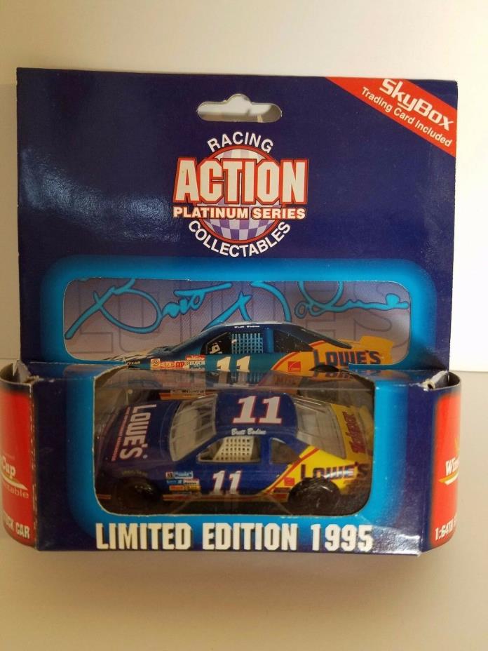 Brett Bodine #11 Lowe's 1995 Ford 1/64 Action Platinum Series with Card