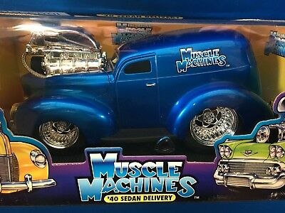 1940 FORD PANEL SEDAN DELIVERY BLUE  1/18 MUSCLE MACHINES