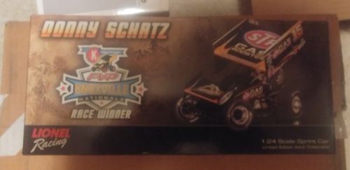 DONNIE SCHATZ #15 2013 KNOXVILLE NATIONALS RACED VERSION SPRINT 1:24 LIONEL