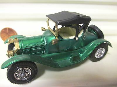 MATCHBOX LESNEY MOY YESTERYEAR Y6 1913 GREEN CADILLAC PaleYellow Seat WhiteGril