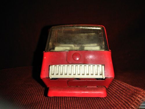 Vintage Tonka Toys 70sRed And wate Equipment Hauler Good Condition.