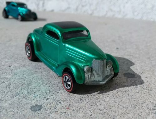 Hot Wheels Redline Classic 36 Ford Coupe, GREEN, 1968 US champagne interior