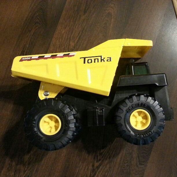 2012 Metal Tonka Dump Truck EUC $$