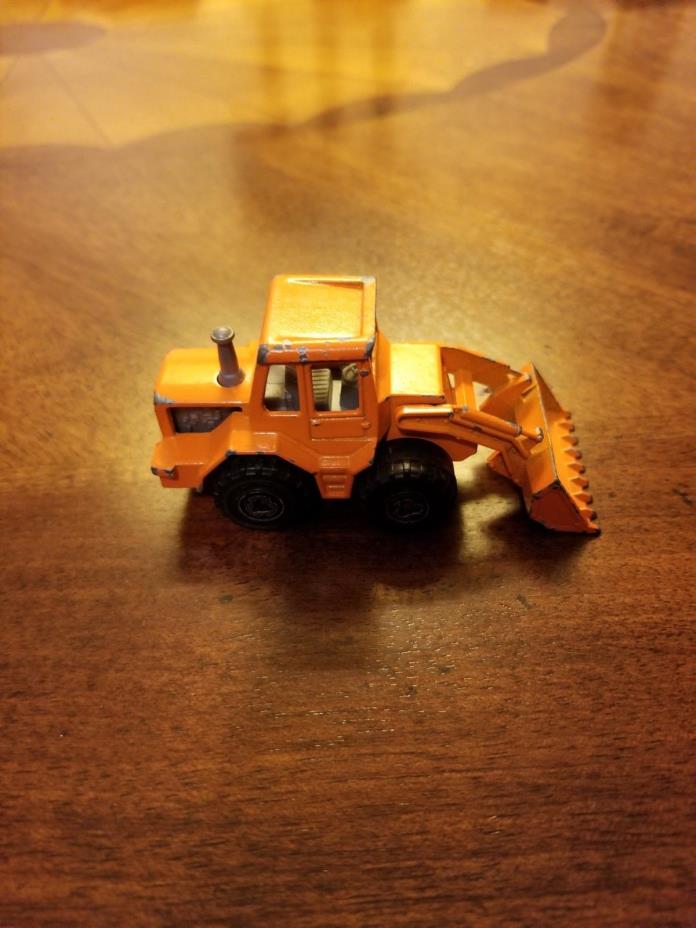 VINTAGE JORETTE ORANGE SCRAPER TRACTOR METAL.  NO. 21631