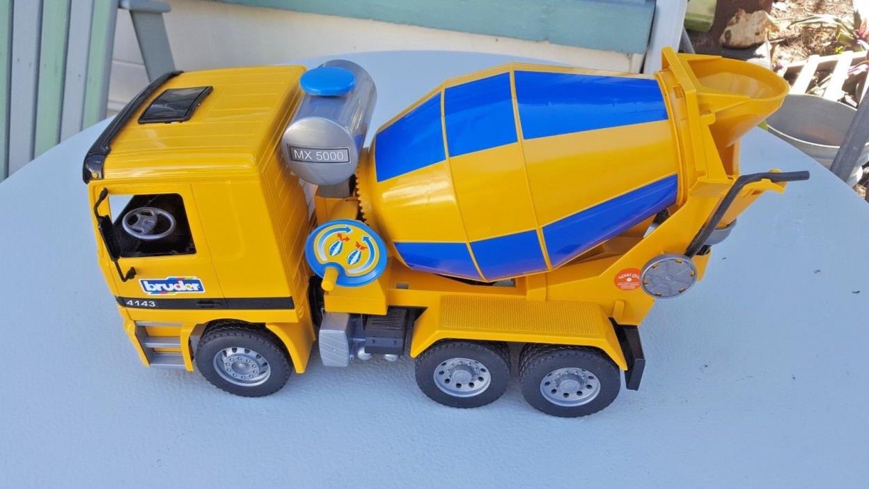 2001 Bruder Yellow Cement Truck Germany