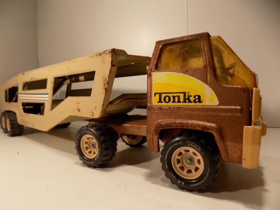 Vintage Tonka Toy Pressed Steel Turbo Style Car Carrier With Dual Rear Axle