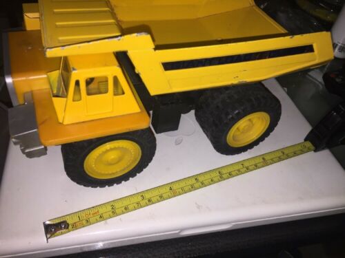 Rare 1970s KY Toys Pressed Steel & Plastic caterpillar toy dump truck