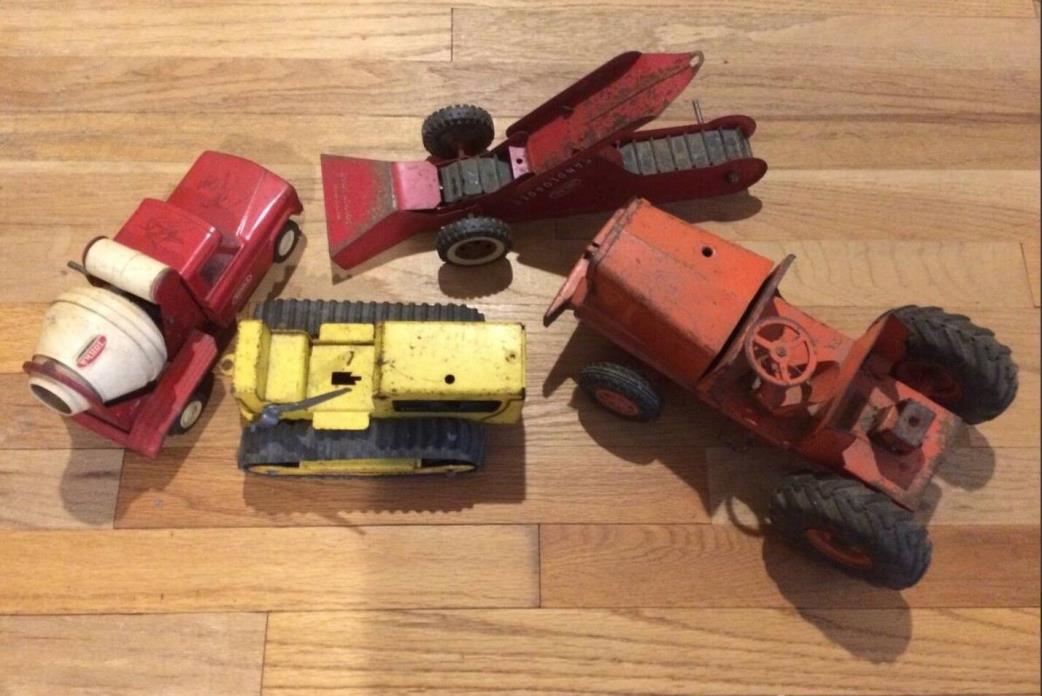 Lot 1960's Metal Toys TONKA SAND LOADER TOY Cement Truck Tractor Trencher