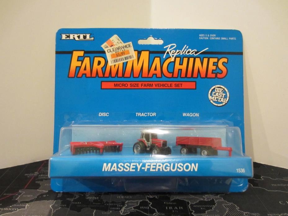Ertl Farm Machines Micro Vehicle Set Massey-Ferguson Tractor Disc Wagon 1536
