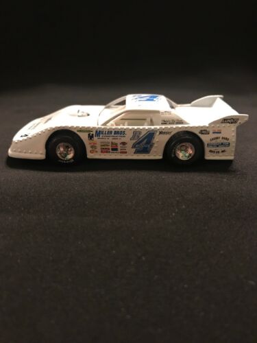 Jack Boggs #B4 Action 1:64 Limited Edition 1995 Dirt Late Model Race Car No Box
