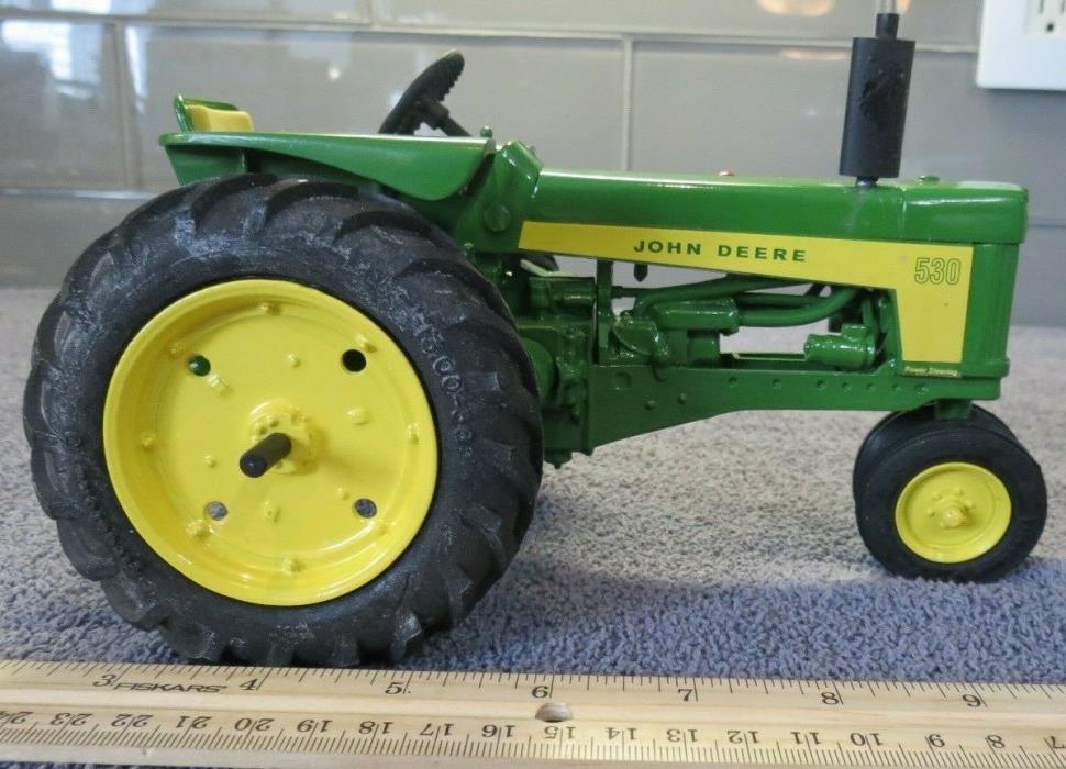 ENGLE 1991 LEBANON VALLEY TOY SHOW JOHN DEERE 530 DIECAST TRACTOR W/COO