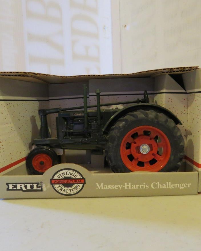 Ertl Massey Harris Challenger Tractor MH_005