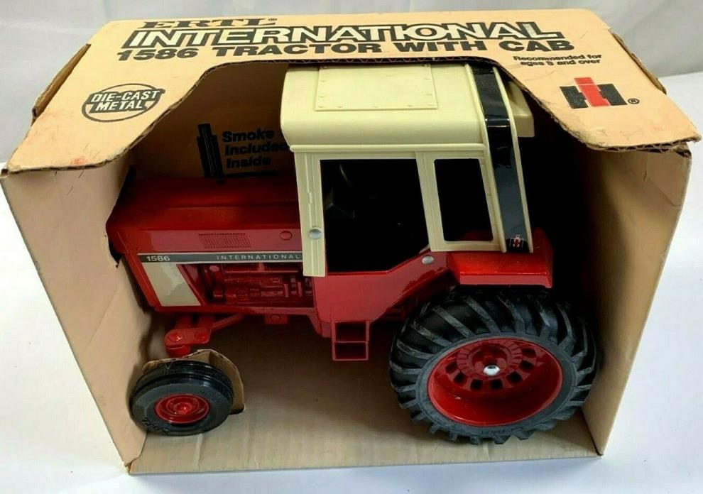 Ertl International Harvester IH 1586 Tractor with Cab 1:16 NIB New NICE