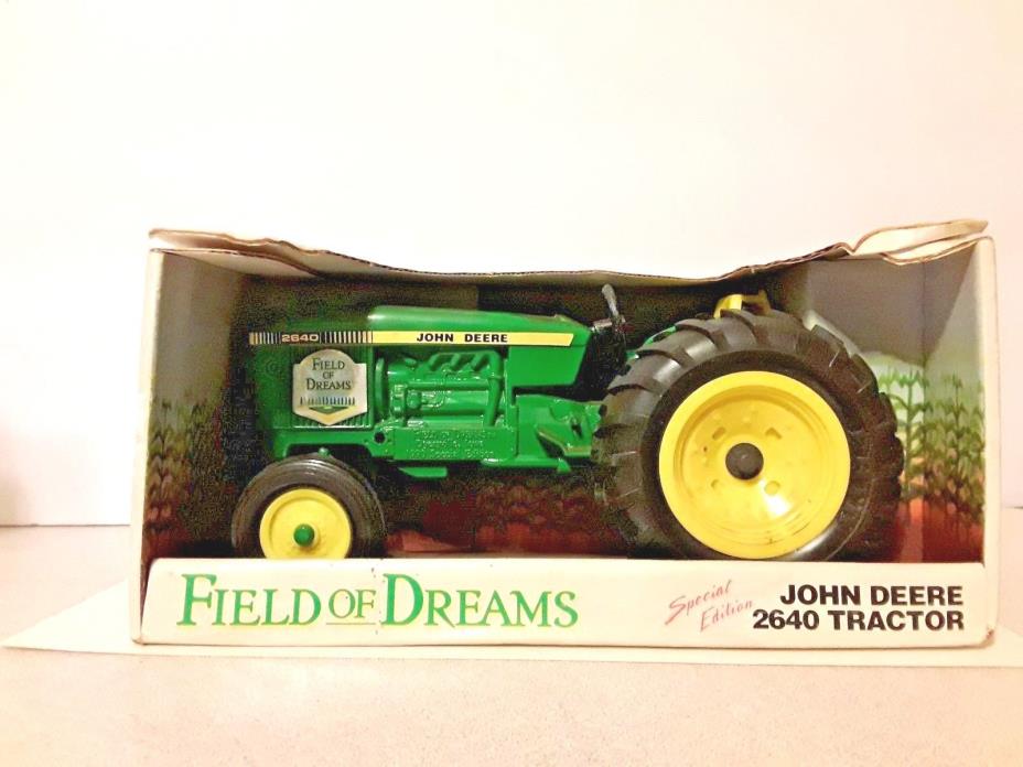 John Deere 2640 Utility