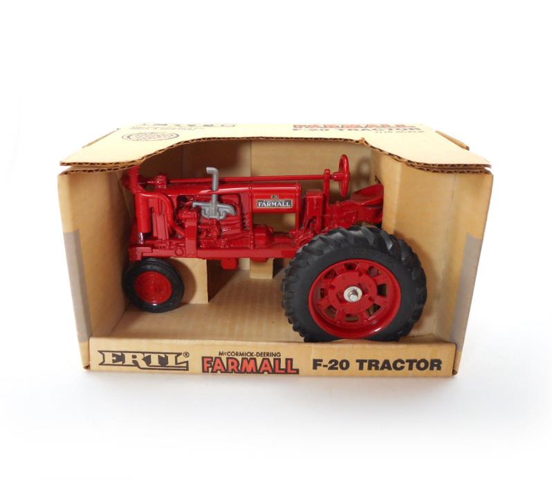 NIB Ertl Toy McCormick Deering Farmall F-20 Tractor 1/16 #437 Die Cast Model Red