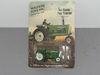 vintage 1/64 Walters Toys Oliver 1800 Wide Front Farm Toy Tractor Charles City I