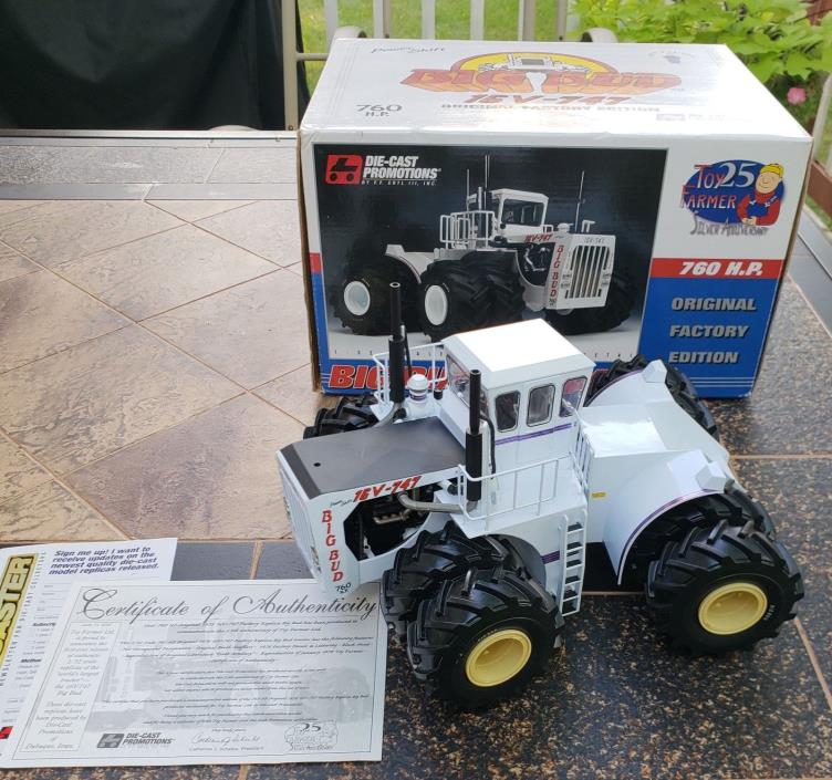 1/32 Big Bud 16V-747 760 H.P. Field Version Tractor in Box by DCP -,Very Nice