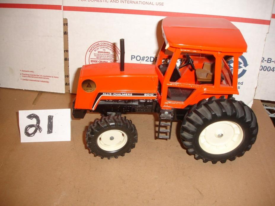 1/16 allis chalmers 80 collector  toy tractor