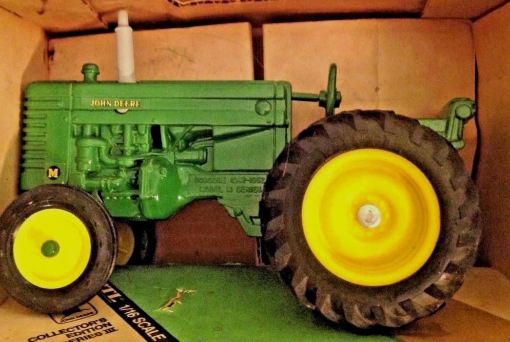 ERTL John Deere Model M Collector's Edition Series III Die-cast Metal Tractor