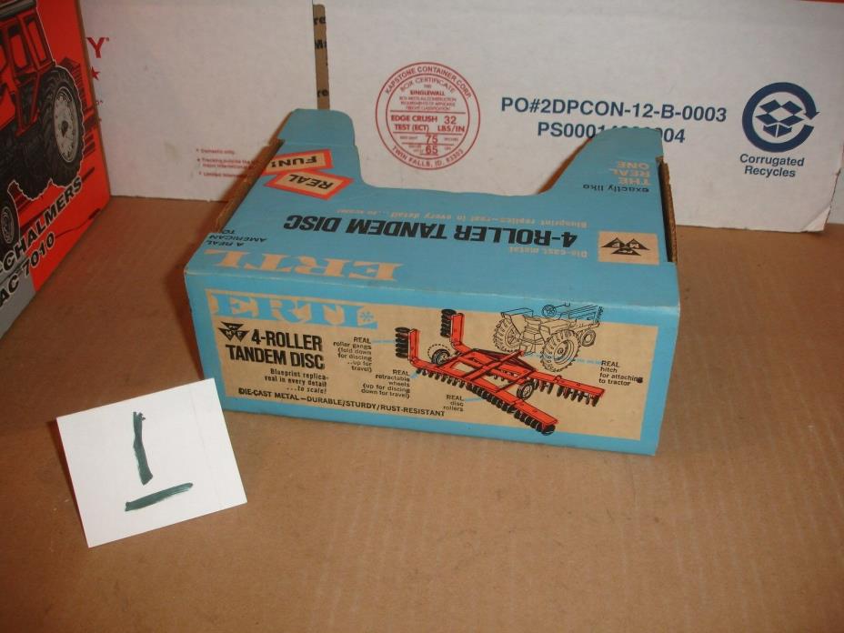 1/16 massey ferguson disk box