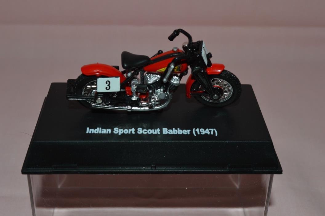 NEW-RAY DIE-CAST MOTORCYCLE '1947' INDIAN SPORT SCOUT BABBER SCALE 1:32 BOXED