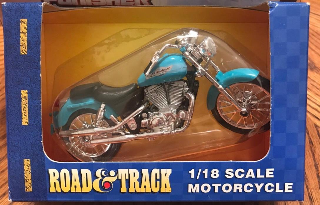 MAISTO ROAD & TRACK HONDA SHADOW MOTORCYCLE 1:18 SCALE NEW IN BOX