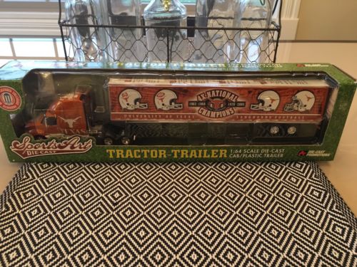 NEW Texas Longhorns National Champions Sports Art Die Cast Tractor Trailer 1:64
