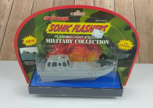 New Sealed Collectible Majorette Sonic Flashers Military Collection FD 834 Boat!