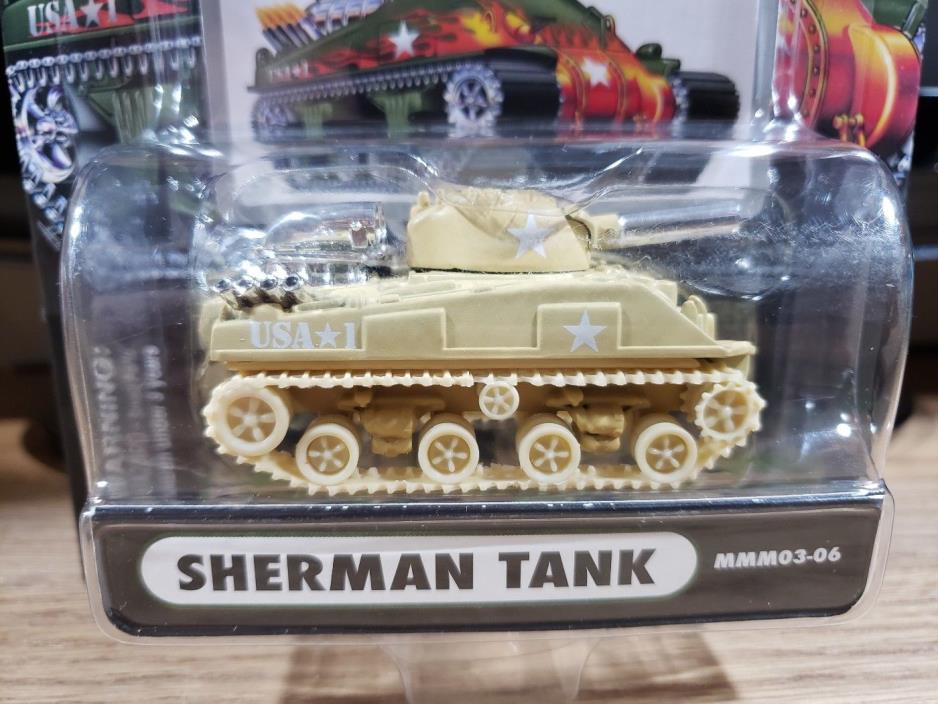 Muscle Machines Military Vehicles Sherman Tank MMM03-06 1:64