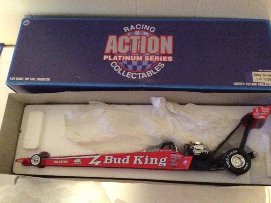 BUDWEISER KING TOP FUEL 1/24 Kenny Bernstein action  dragster