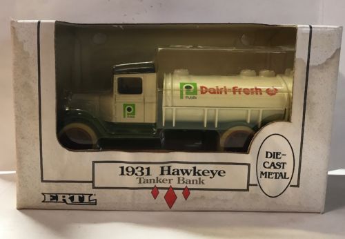 ERTL 1931 HAWKEYE TANKER TANKER PUBLIX DAIRI-FRESH DIE-CAST BANK