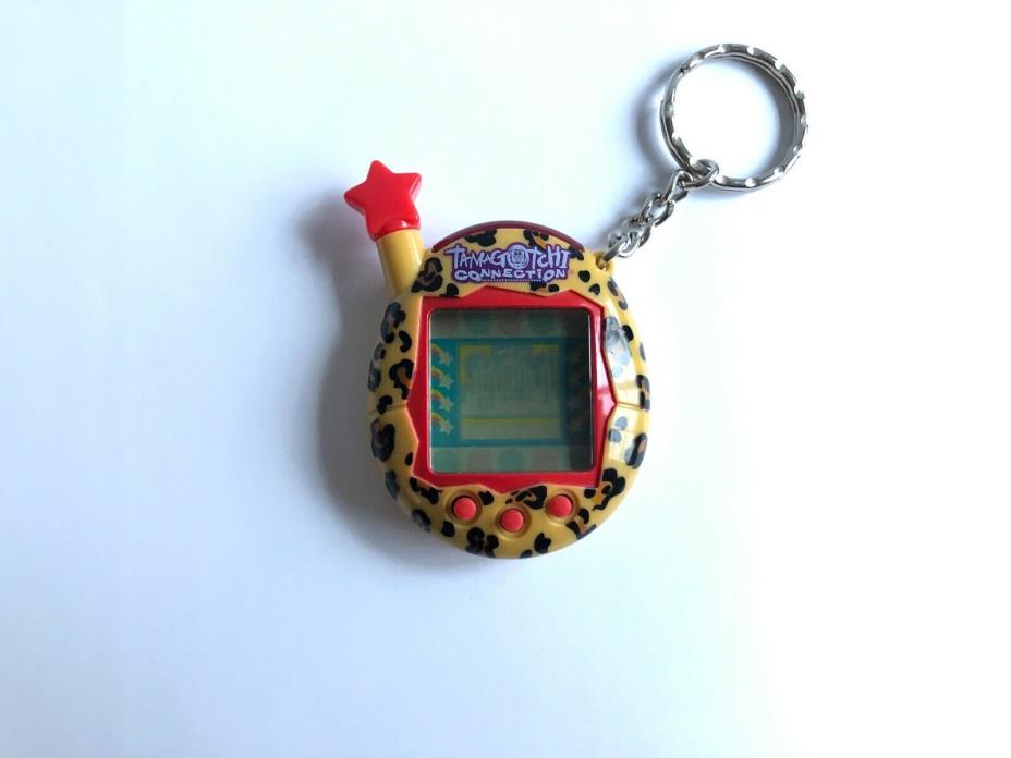 Tamagotchi Connection v4.5 Red and Brown Leopard Print Shell 2007 (US Seller)