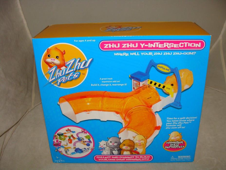 Zhu Zhu pets ZHU ZHU Y Intersection Includes 1Y & 2 Curve section & Toll Booth