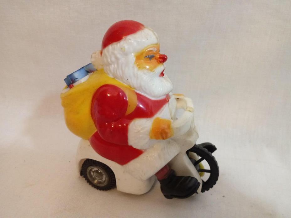 1960 SANTA CLAUS on TRICYCLE with moving packages ~HARD PLASTIC FRICTION~NICE