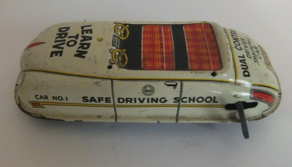VINTAGE MARX KEY WIND-UP TOY TIN CAR SAFE DRIVING SCHOOL