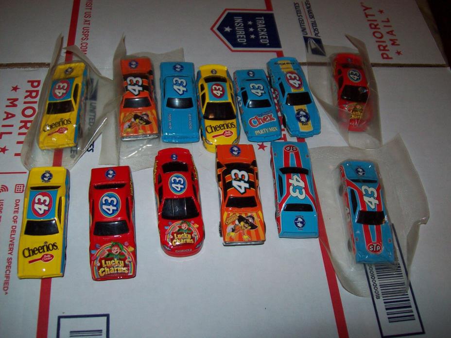 2004 General Mills Promo - Richard Petty #43 Hot Wheels almost complete set