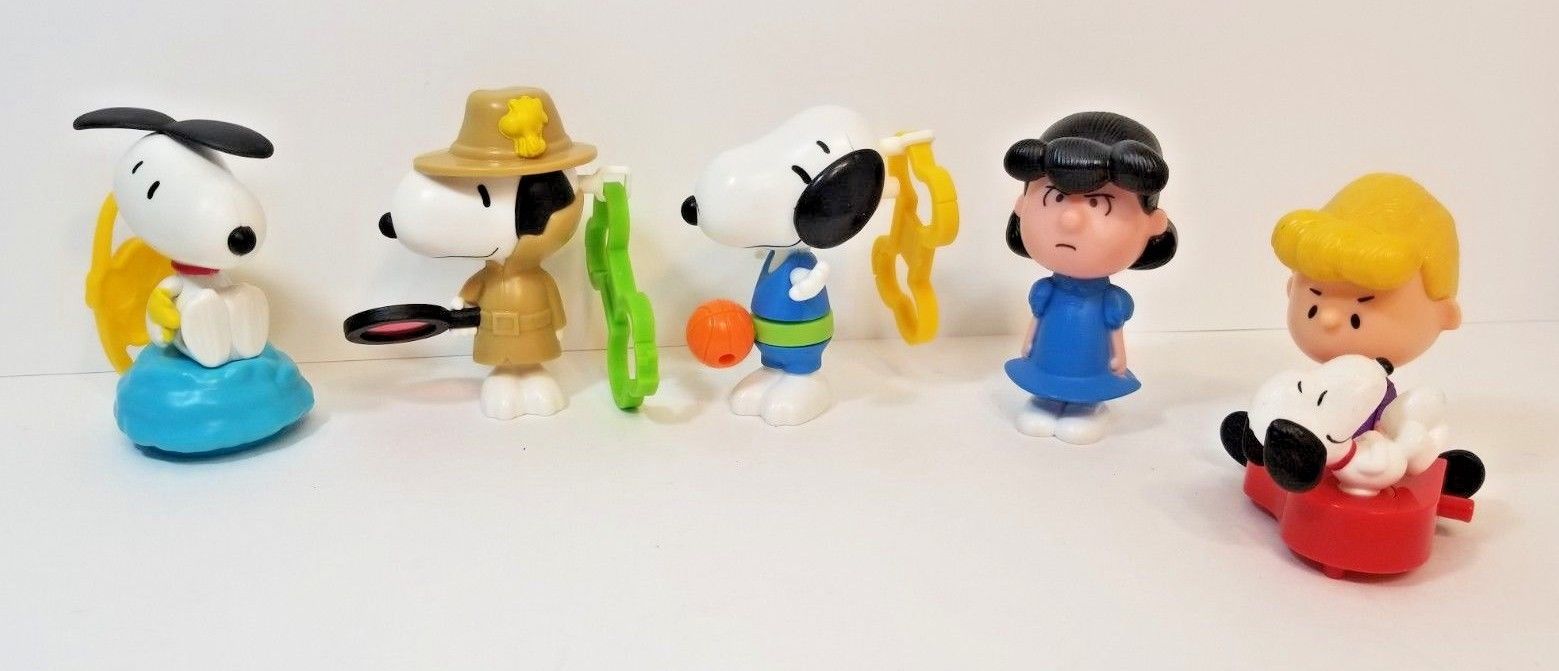 McDonald’s Happy Meal Toy Charlie Brown Peanuts Gang Snoopy Toy Lot