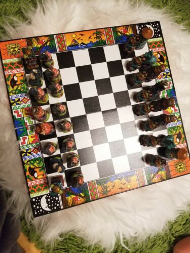 Cancun Chess set (barely used) very colorful