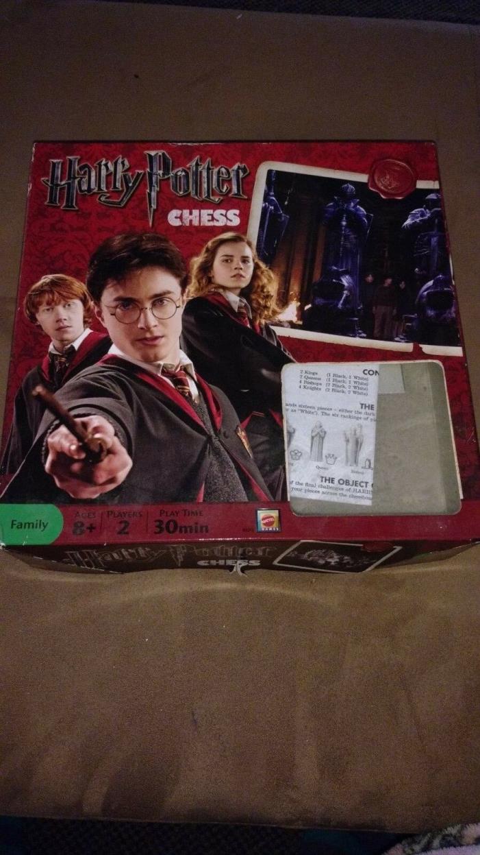2009 HARRY POTTER wizard's Chess Set Mattel original box complete 32 piece board