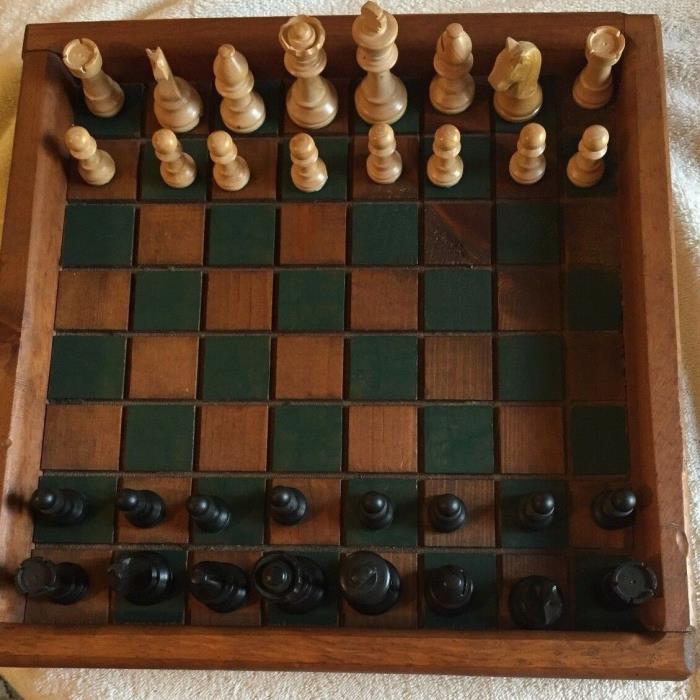 WOODEN CHESS FELTED SET GAME WITH BOARD